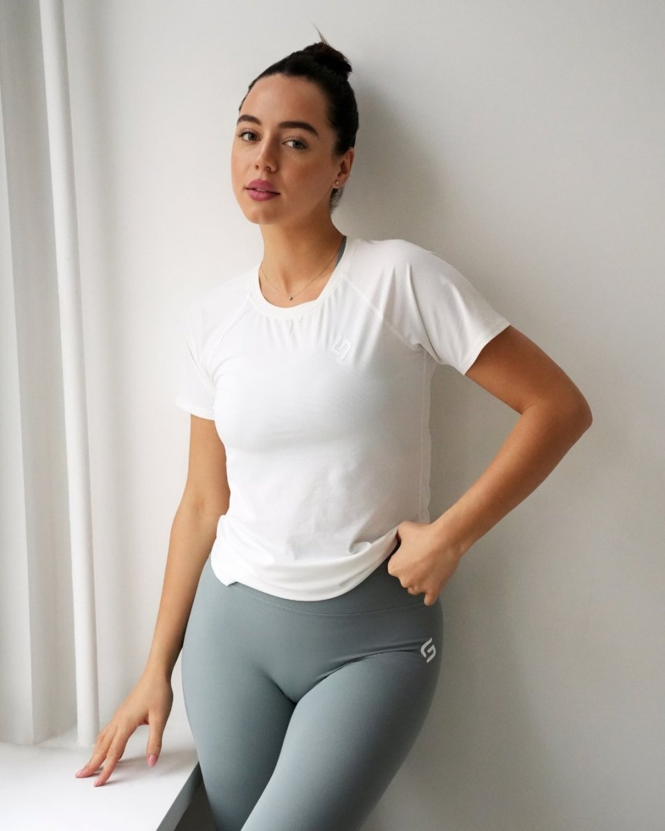 Core Mesh T-shirt - White - The Lasting Shape